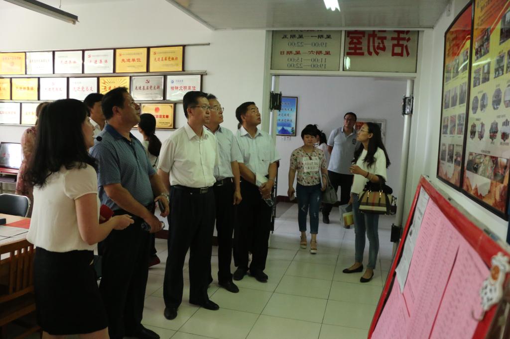 辅导员杨亚珺汇报麻豆做爱
服务型党组织建设工作